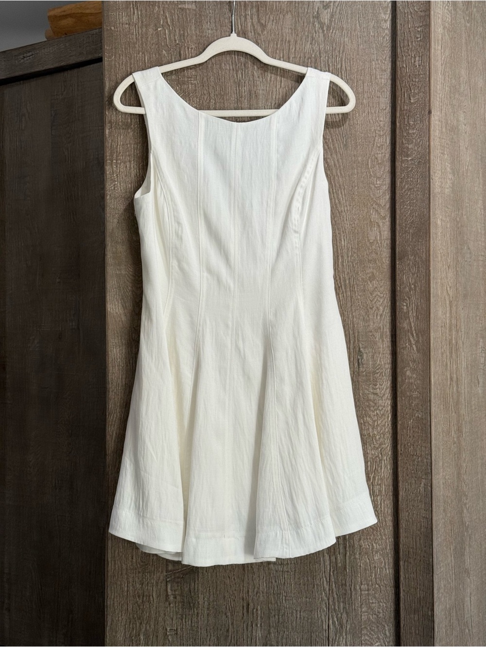 Dynamite Cream Sleeveless Fit-and-Flare Dress